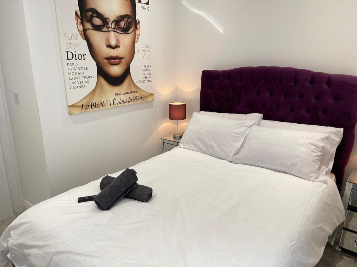 Apartament Salt Hill Windsor Legoland Eton Heathrow Luxury 2 Bed 1 Bath Free Parking Slough Zewnętrze zdjęcie