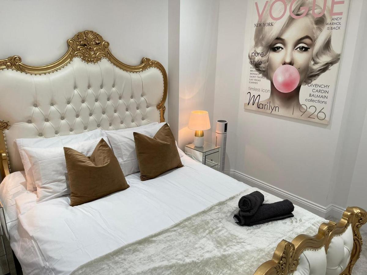 Apartament Salt Hill Windsor Legoland Eton Heathrow Luxury 2 Bed 1 Bath Free Parking Slough Zewnętrze zdjęcie