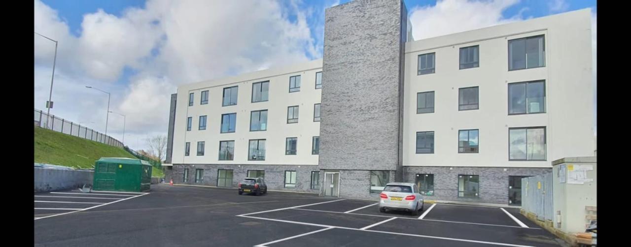 Apartament Salt Hill Windsor Legoland Eton Heathrow Luxury 2 Bed 1 Bath Free Parking Slough Zewnętrze zdjęcie